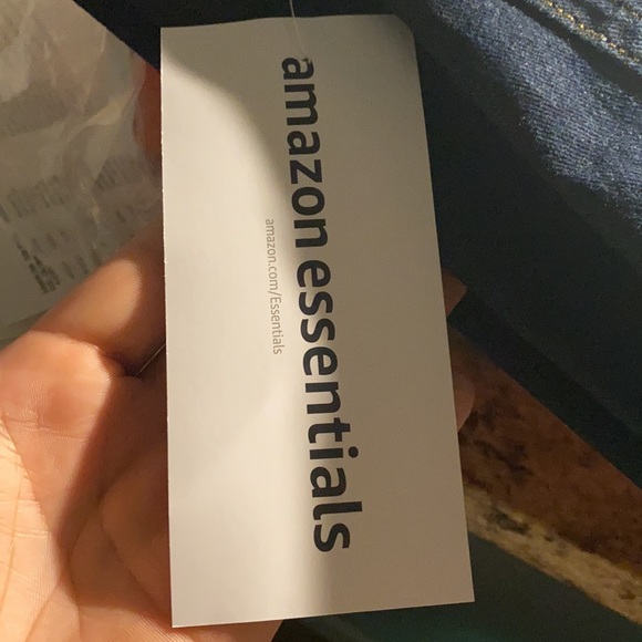 Amazon Essentials Jeans - Picture 2 of 4